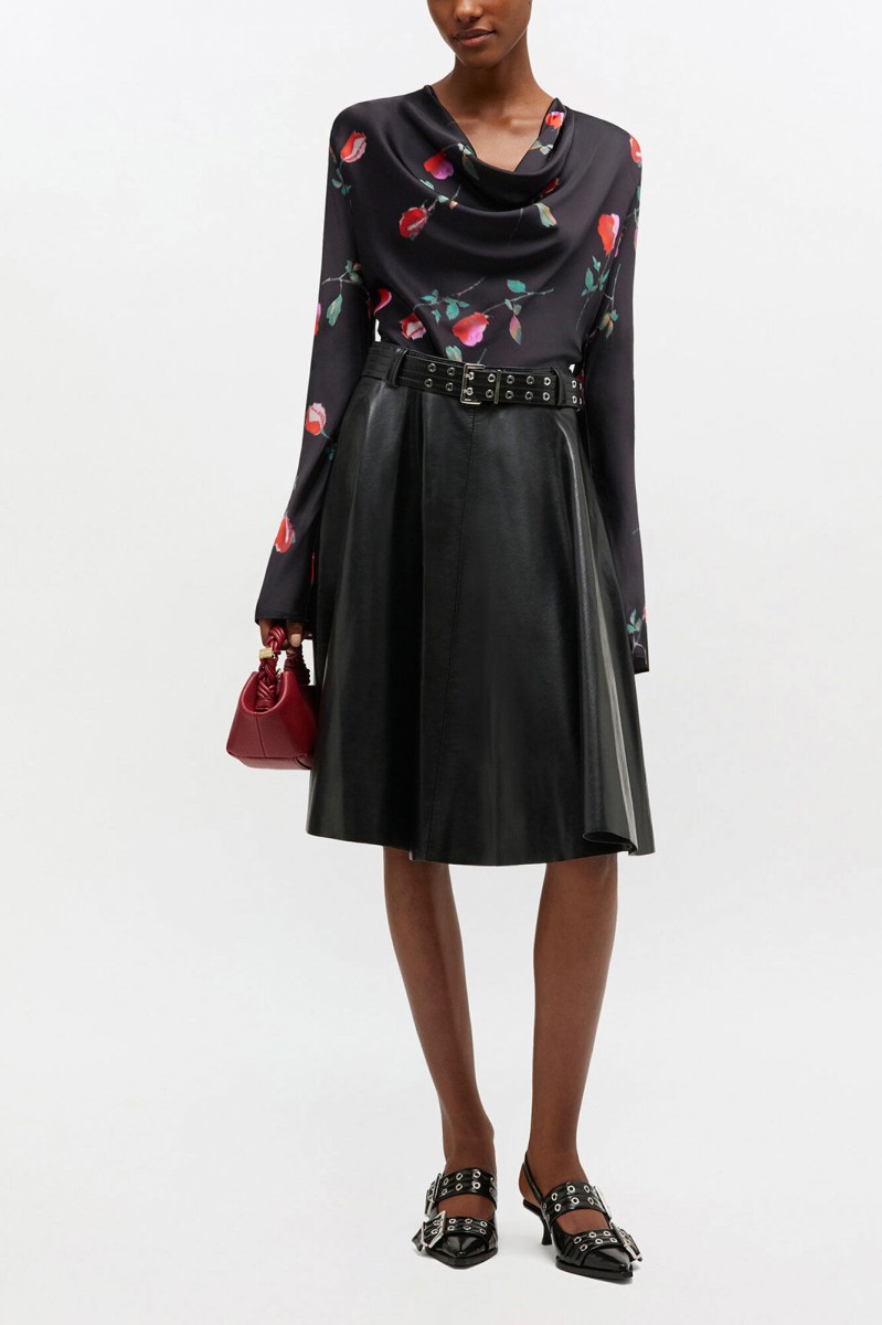 SATYNOWA BLUZKA Z DRAPOWANYM DEKOLTEM GANNI