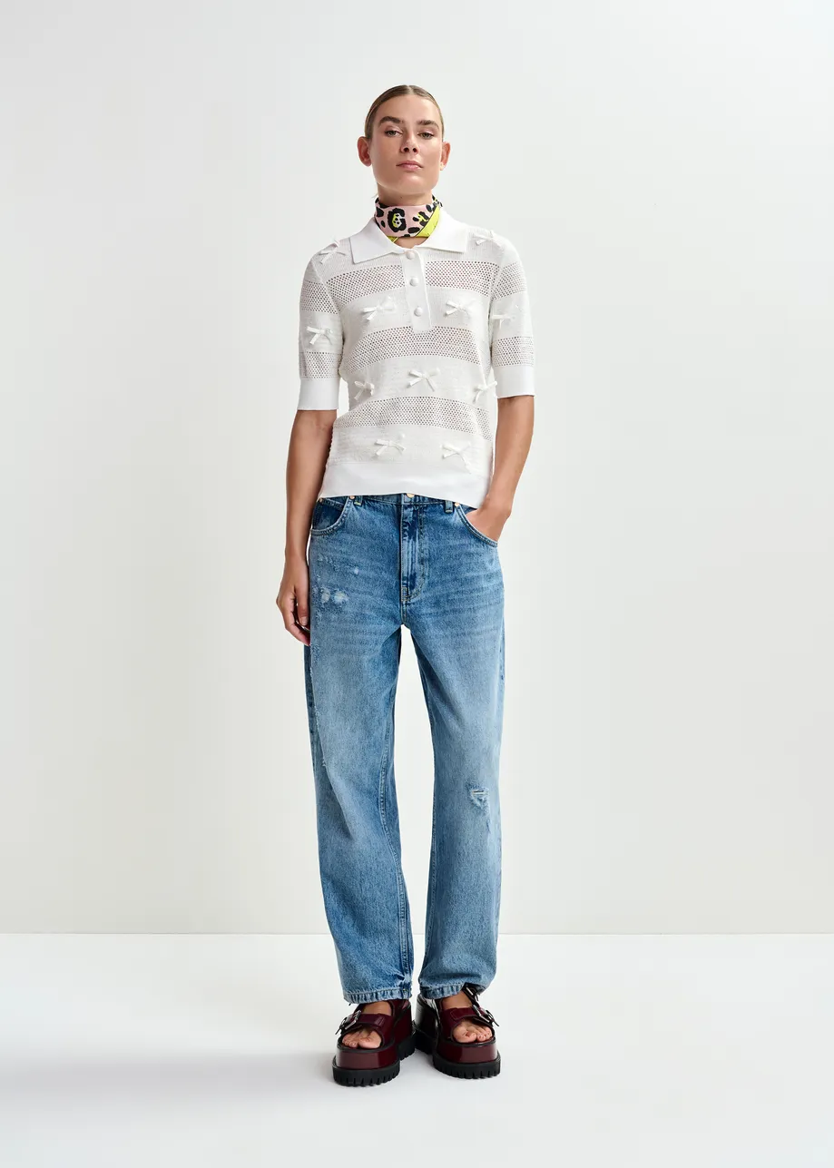 BIAŁA DZIERGANA POLÓWKA Z KOKARDKAMI ESSENTIEL ANTWERP