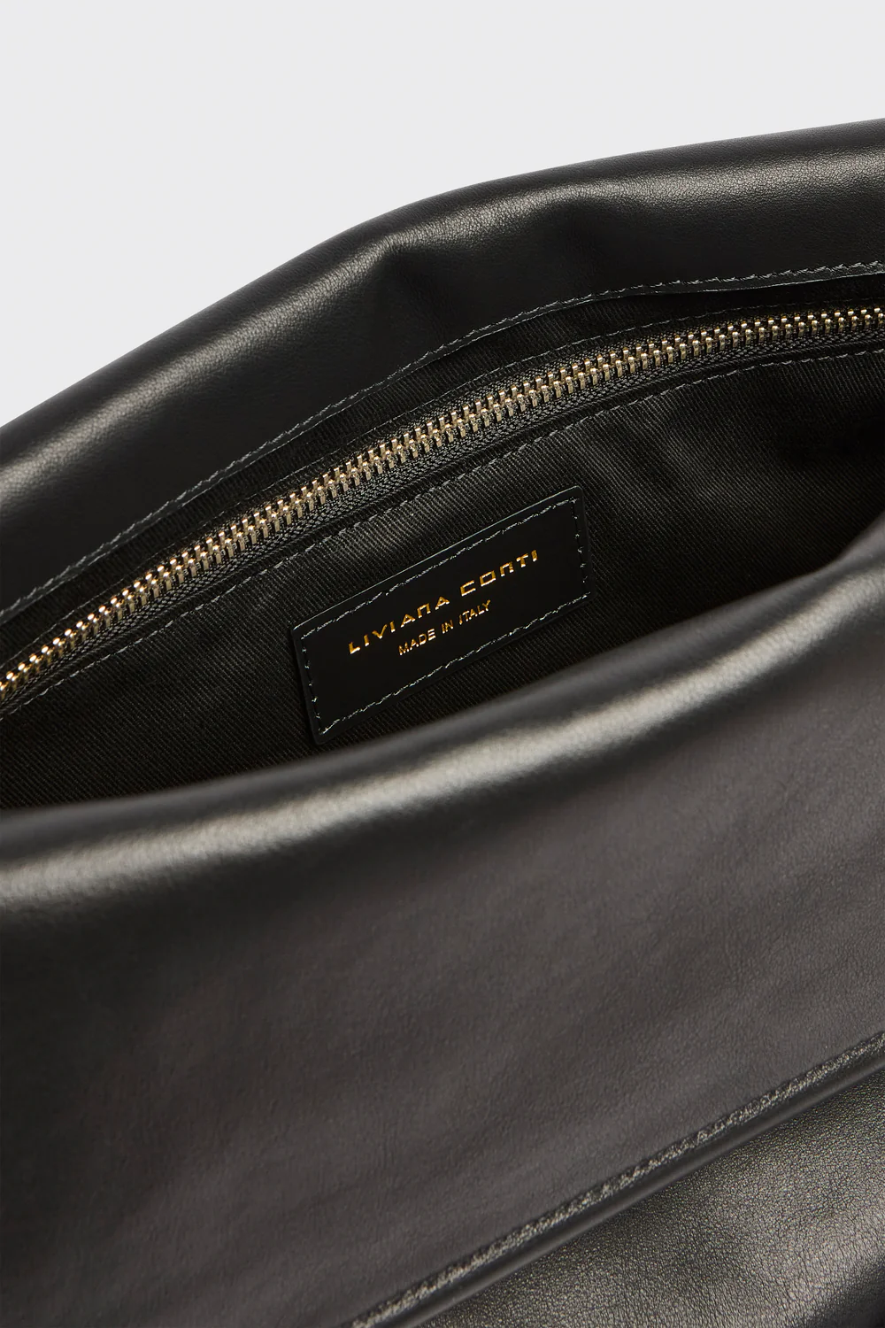 SKÓRZANA CZARNA TORBA CLUTCH LIVIANA CONTI