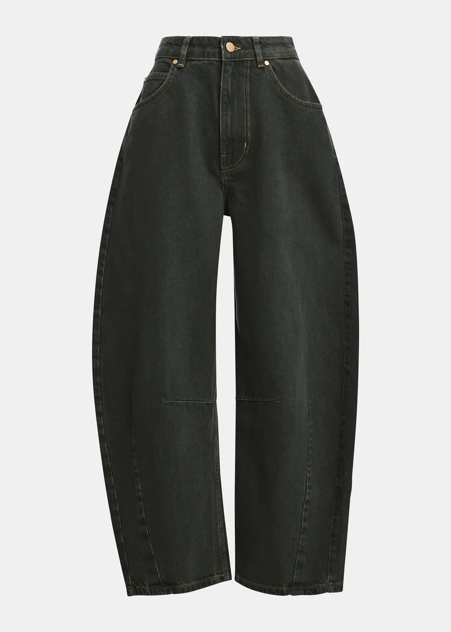 CIEMNOZIELONE JEANSY O KROJU BARREL ESSENTIEL ANTWERP
